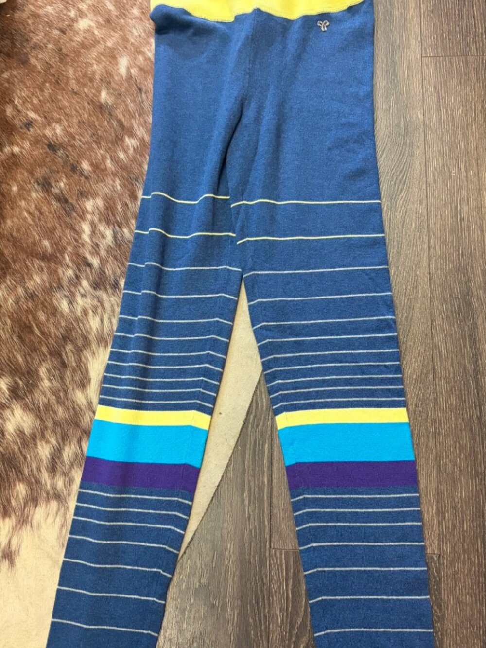 NWT TNA Heather Knit Colorblock Leggings Size Large